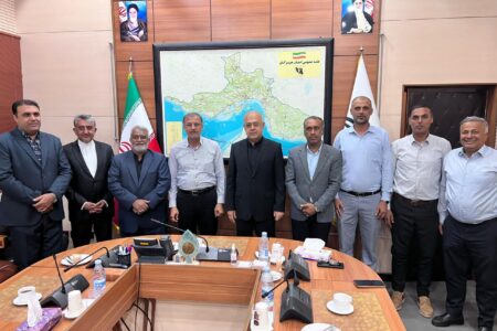 استاندار هرمزگان با تدبیر، دو تیم شهرداری بندرعباس و شناورسازی پی‌پشت قشم را حفظ کرد