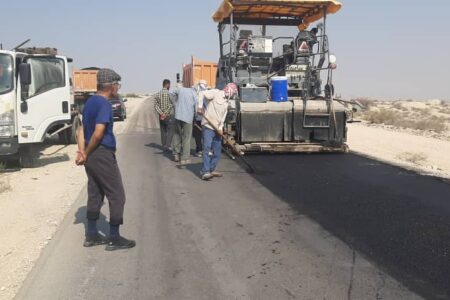 آغاز عملیات فاز اول آسفالت ۴۰٬۰۰۰ مترمربعی معابر پرتردد کوشکنار